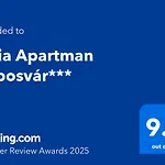 Julia Kaposvar*** * Kaposvár